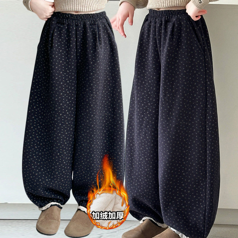 女童碎花弯刀裤2026年秋冬新款中大童休闲阔腿裤卫裤宽松拼接长裤,童装/婴儿装/亲子装,裤子,淘宝优惠券,粉丝福利购,淘宝优惠卷