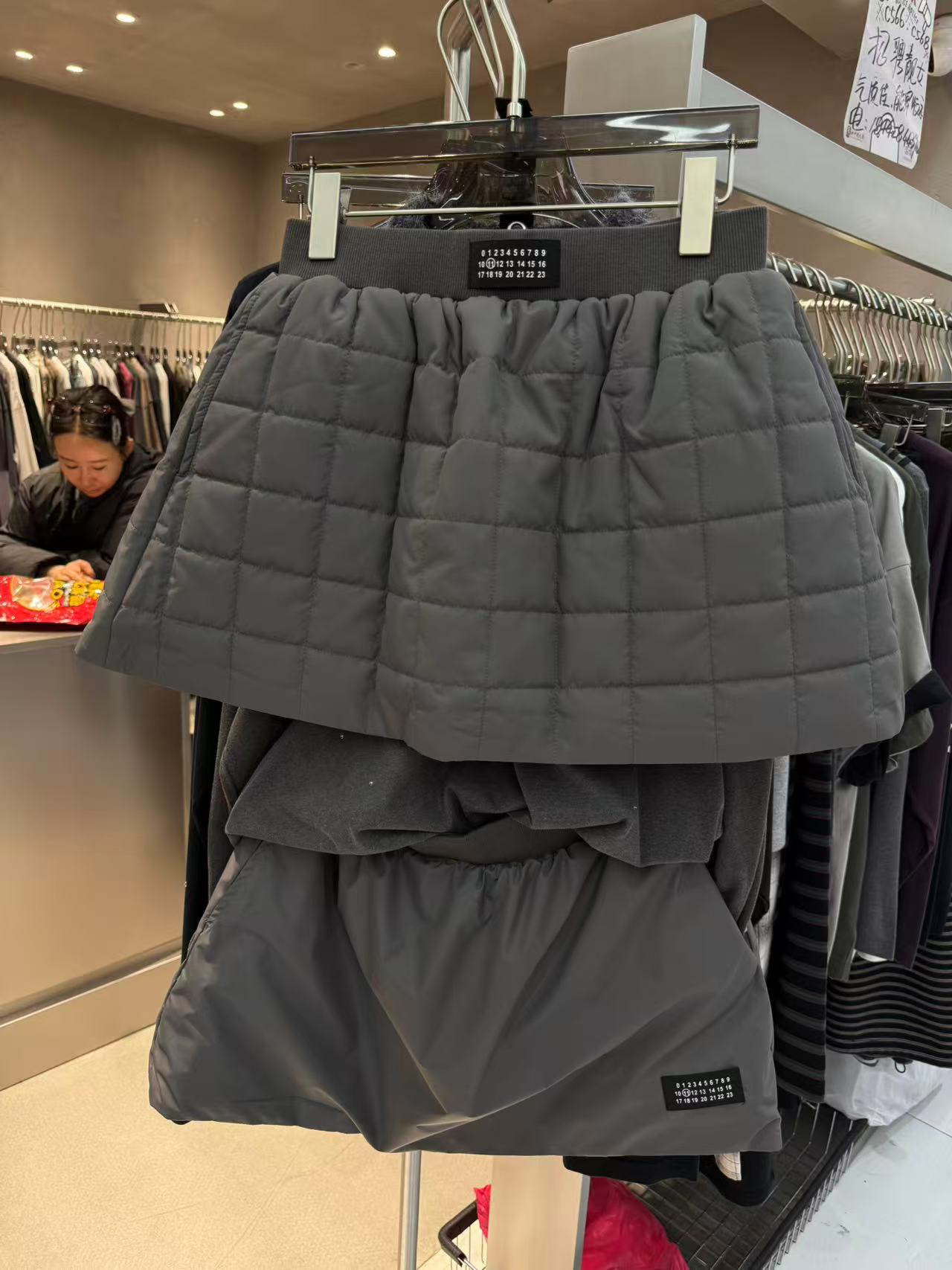 2025年冬季新款韩版时尚百搭显瘦气质高腰半身裙女百褶裙中裙子