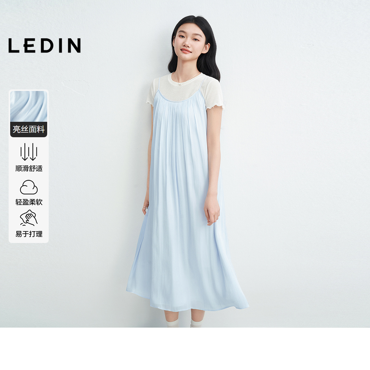 压褶设计 后背蝴蝶结设计