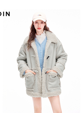 乐町皮毛一体外套冬季新款翻领口袋通勤拼接牛角扣外套C1AEE4409