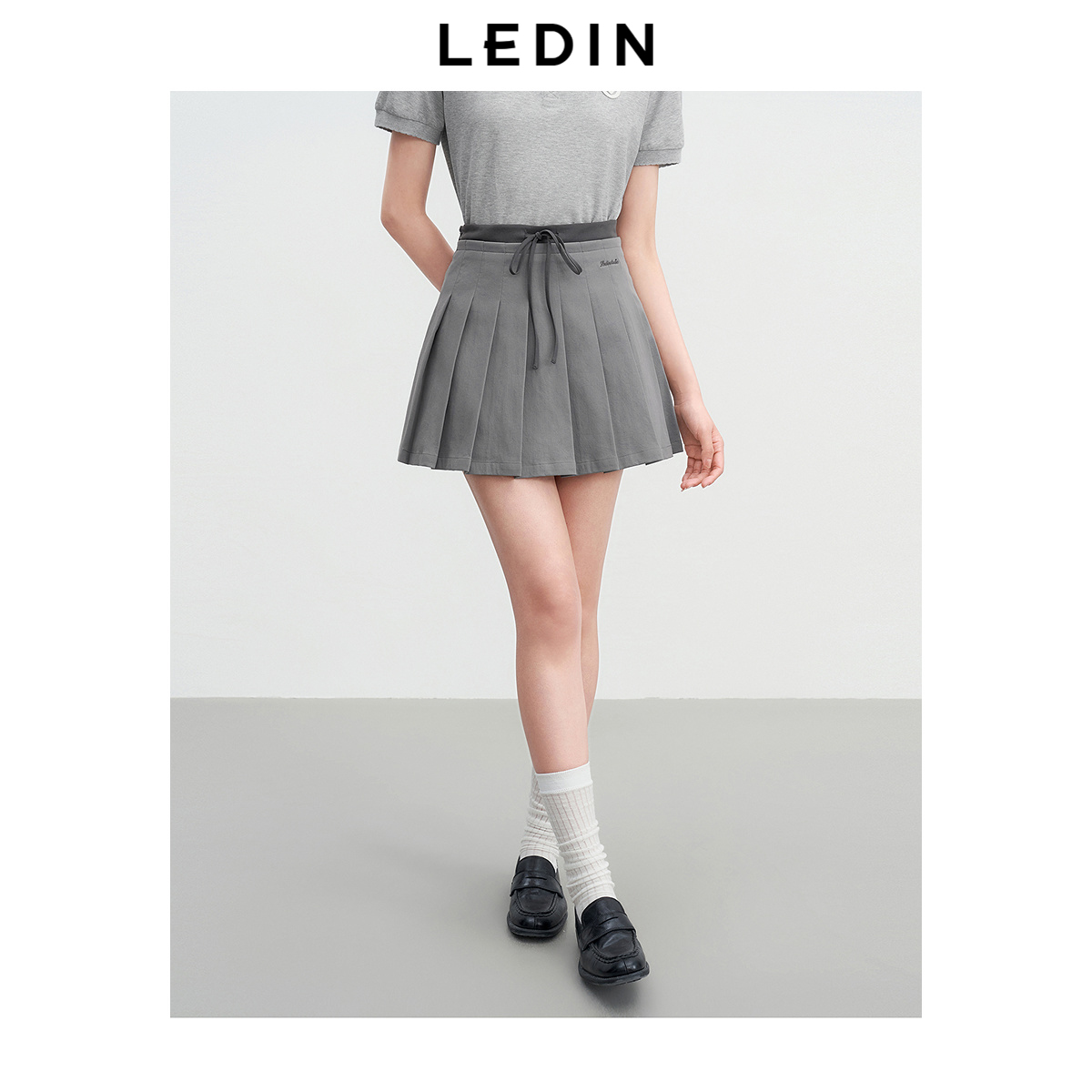 【商场同款】乐町腰头撞色百褶裙春款学院风通勤半身裙C2GEF1506*