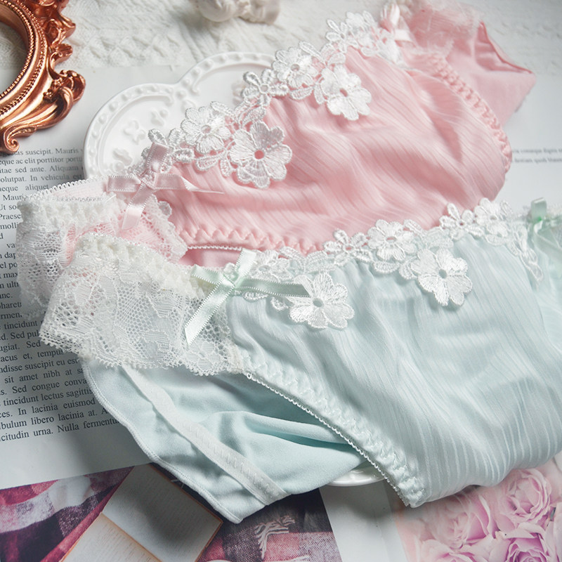 青年蕾丝花朵性感侧漏空少女牛奶丝透气纯棉内档女内裤全棉中低腰