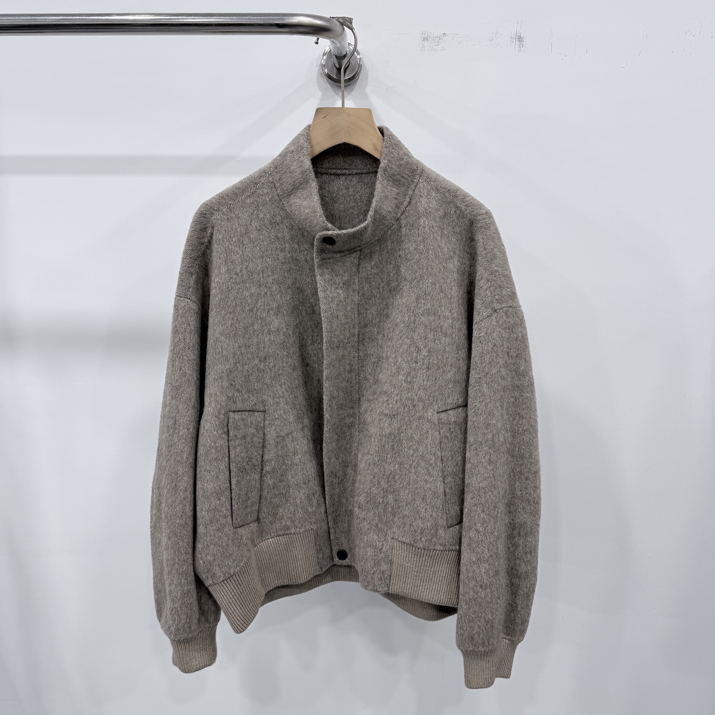 秋季新款设计感纯色立领毛呢大衣