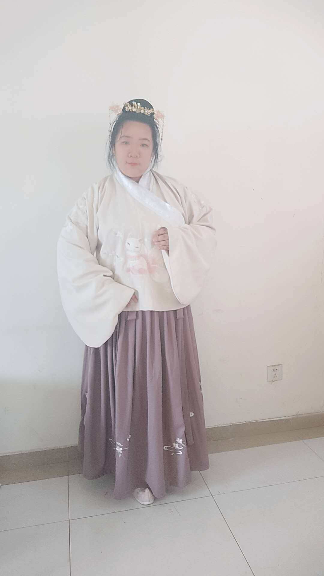 津悦汉服 明制绣花小狐狸袄裙 秋冬款 200斤大码