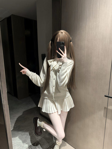 ZhiYu知予～乖巧学院风纯欲白月光少女韩系穿搭套女开衫短裙套装