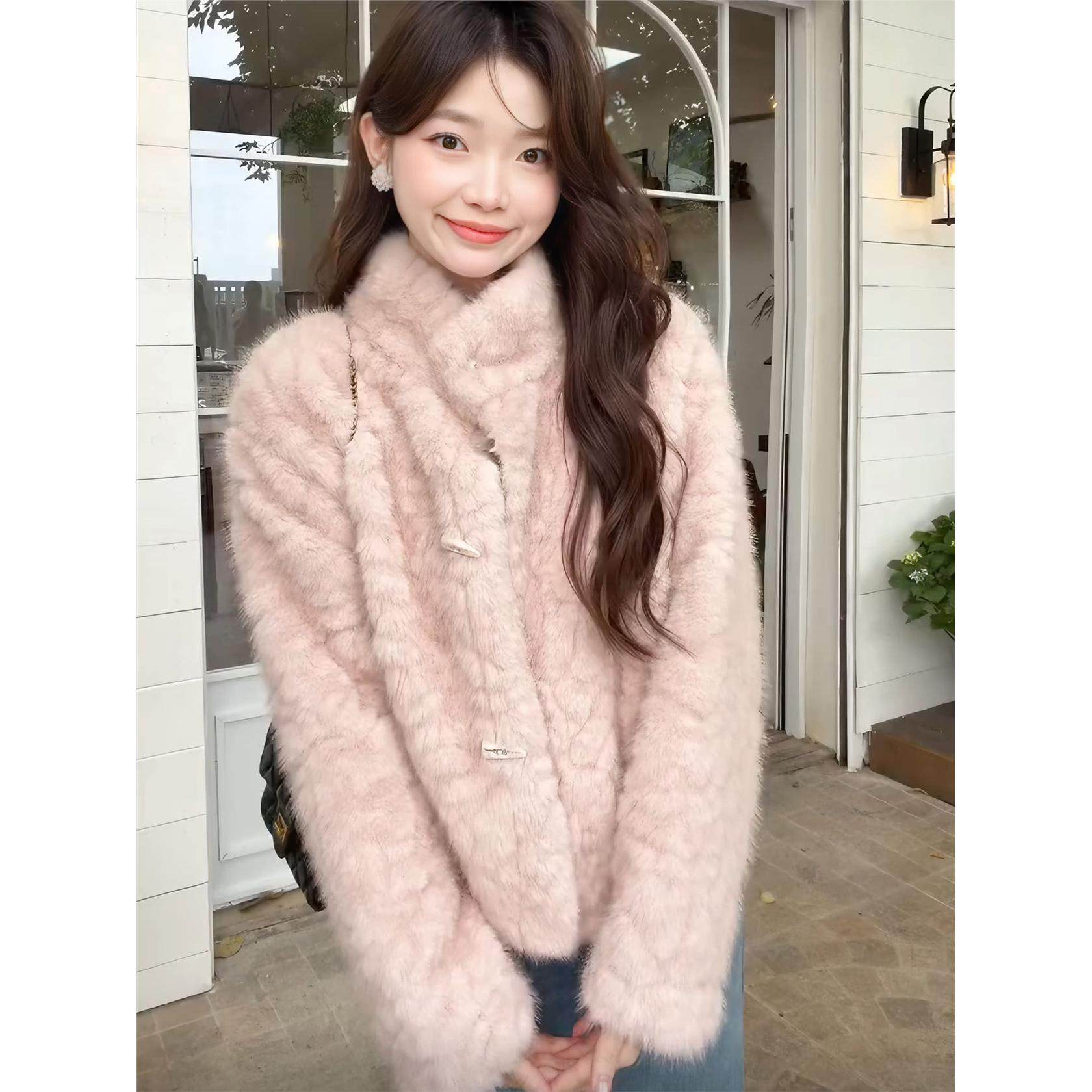 少女粉软糯小湖羊立领环保皮草女冬新款牛角扣皮毛一体羊羔毛外套,个性定制/设计服务/DIY,棉服工装,淘宝优惠券,粉丝福利购,淘宝优惠卷