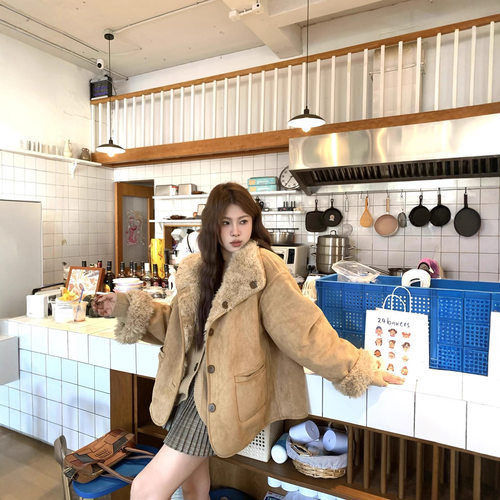 双面穿羊羔毛外套女冬季新款皮毛一体毛毛大衣加厚麂皮绒机车服