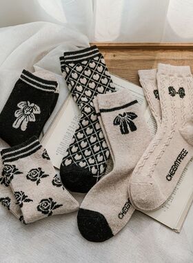 复古经典黑白色 爱心蝴蝶结 洛li塔JK中筒羊毛袜子 秋冬保暖袜子