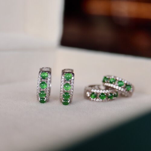 天然A货翡翠小米珠耳包S9