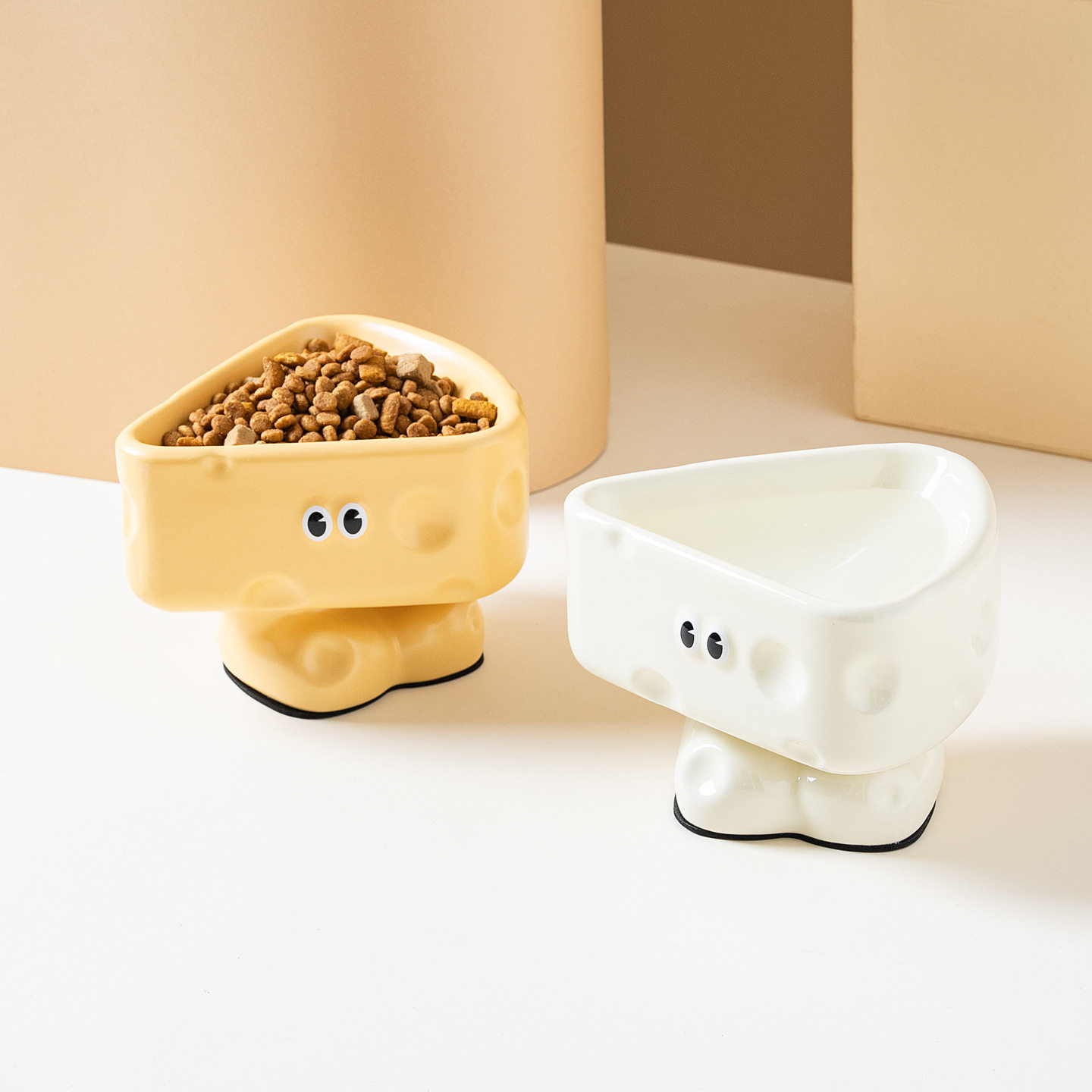 王小乖 陶瓷食碗可爱奶酪造型猫碗不易打翻高脚宠物碗水碗猫粮碗,宠物/宠物食品及用品,猫狗碗/慢食碗,淘宝优惠券,粉丝福利购,淘宝优惠卷