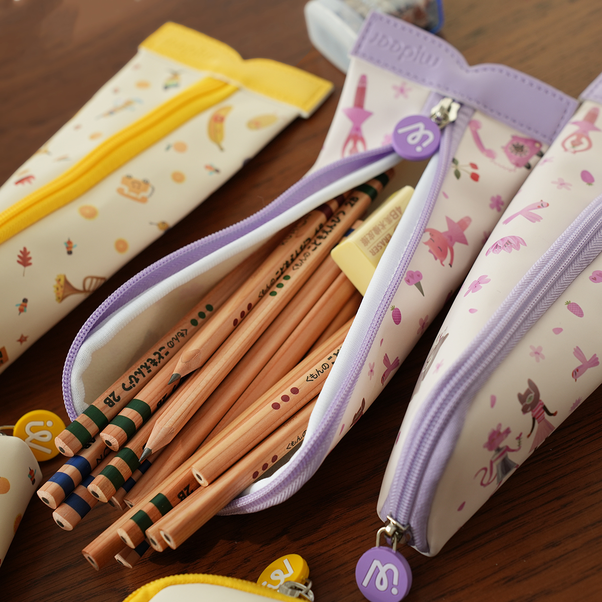 儿童文具盒 小学生趣味造型笔袋幼儿园男女童学习用品 防脏文具袋