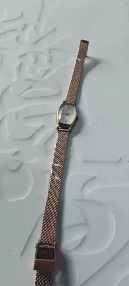 Japanese Second-Hand Citizen Cletia Ultra-Small Marquise Women's Watch with Cut Mirror Surface and Minor Scratches, Accurate Timekeeping, Ultra-Small Size