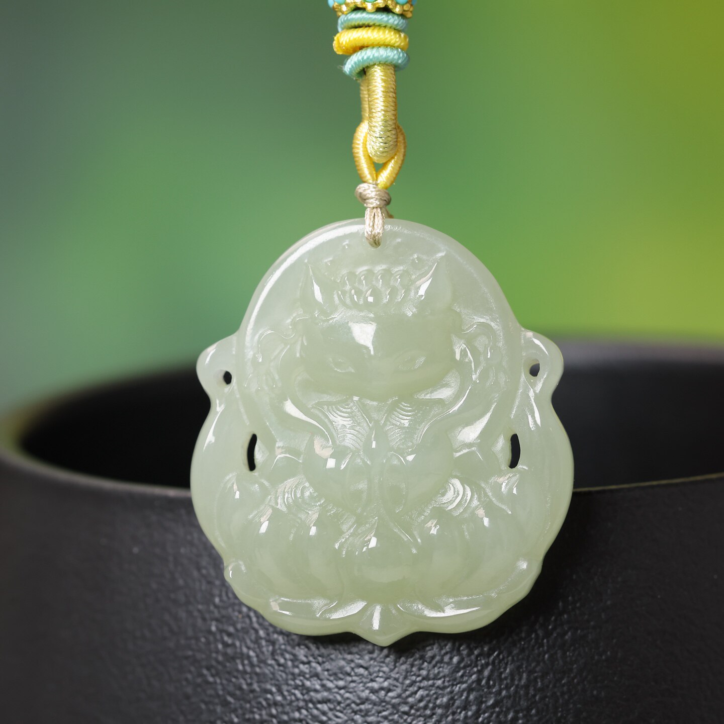 新款男女镂空工艺精选和田玉青海料细腻油润干净无结构狐狸15917