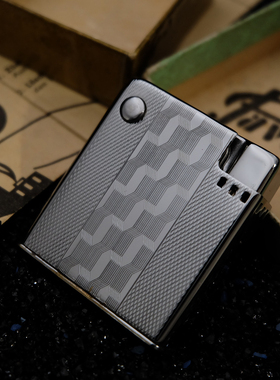 全新1940年德国产Favorit古董纯铜镀铬煤油点火挤压式打火机包邮