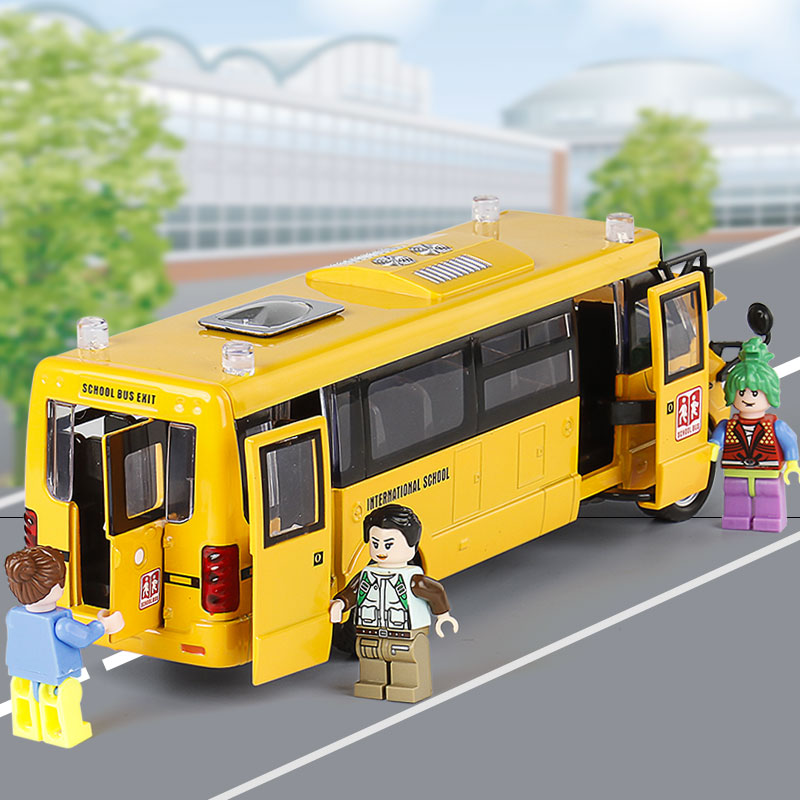 巴士回力声音灯光开门合金车