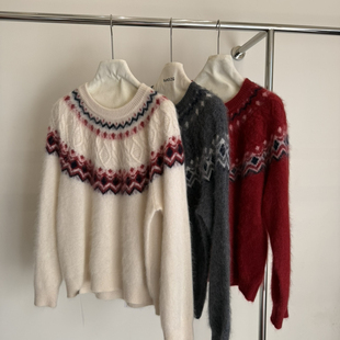 Cecil年氛围感红黑拼接提花加厚保暖毛衣 含87.6绵羊毛