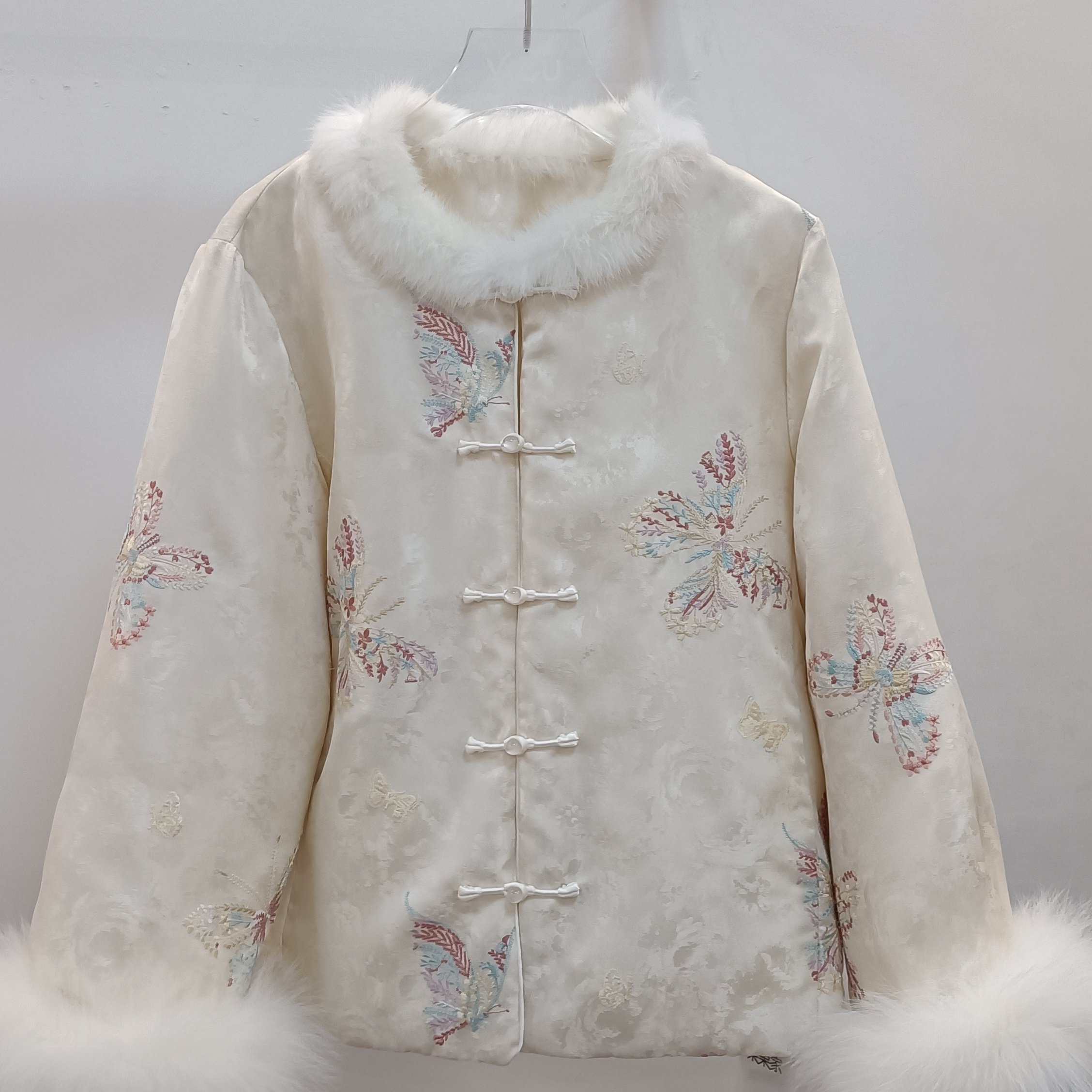 Cecil国风新中式-羽绒服外套(配毛领袖子狐狸毛真毛可拆卸)R30