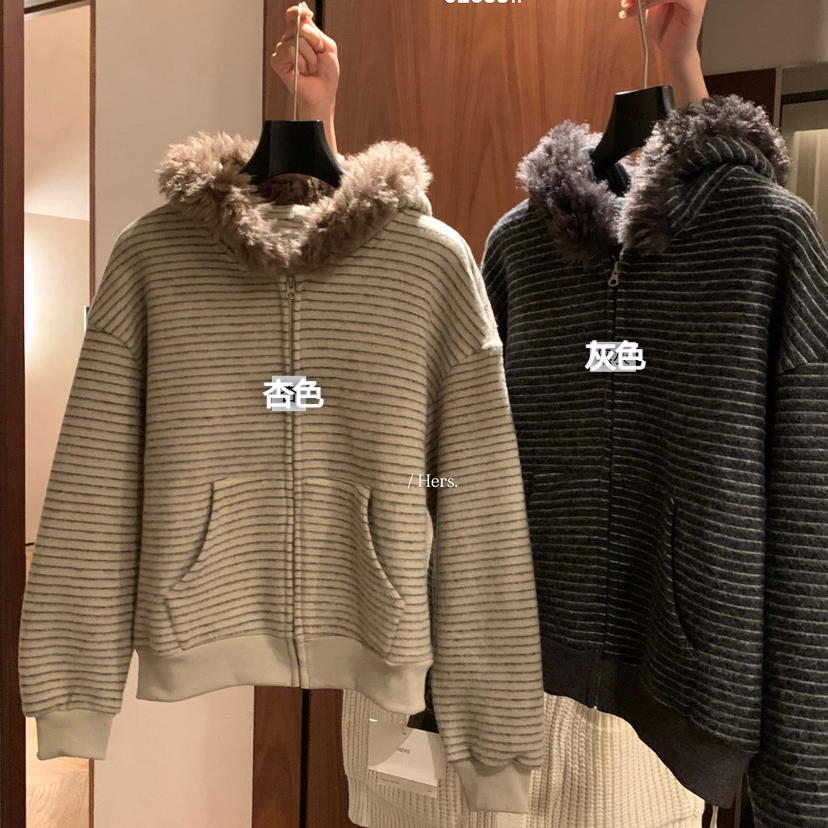 Cecil休闲调性加绒加厚条纹毛毛连帽卫衣外套(仿毛领不可拆)92633