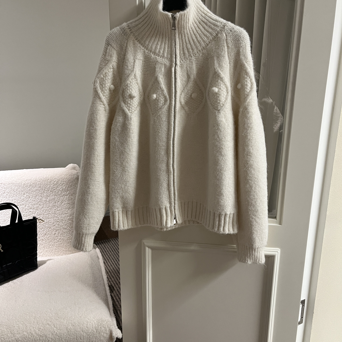 Cecil色复古宽松慵懒拉链手工毛球保暖毛衣（含60羊毛）S789