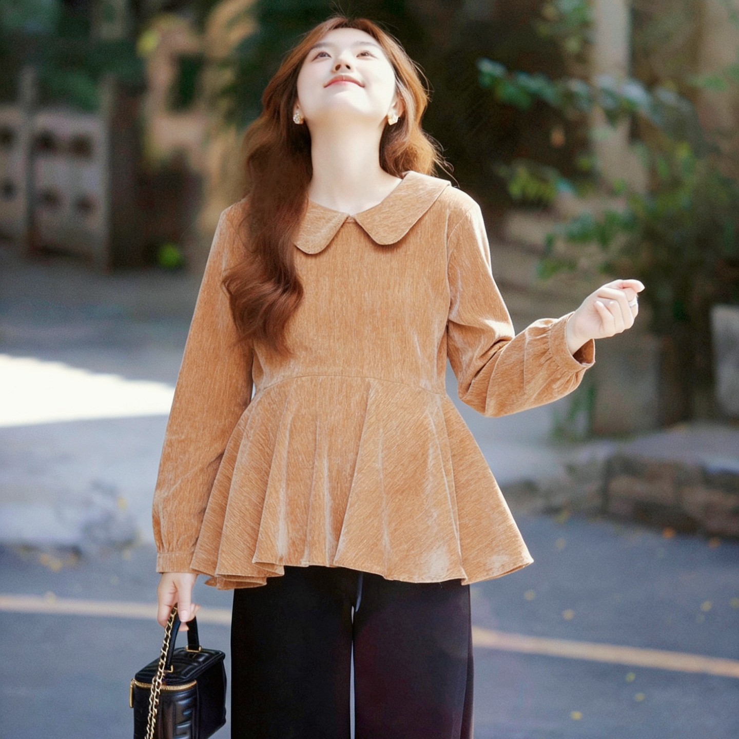 大码孕妇打底衫宽松内搭加厚冬娃娃衫甜美孕妇装丝绒上衣t恤加绒