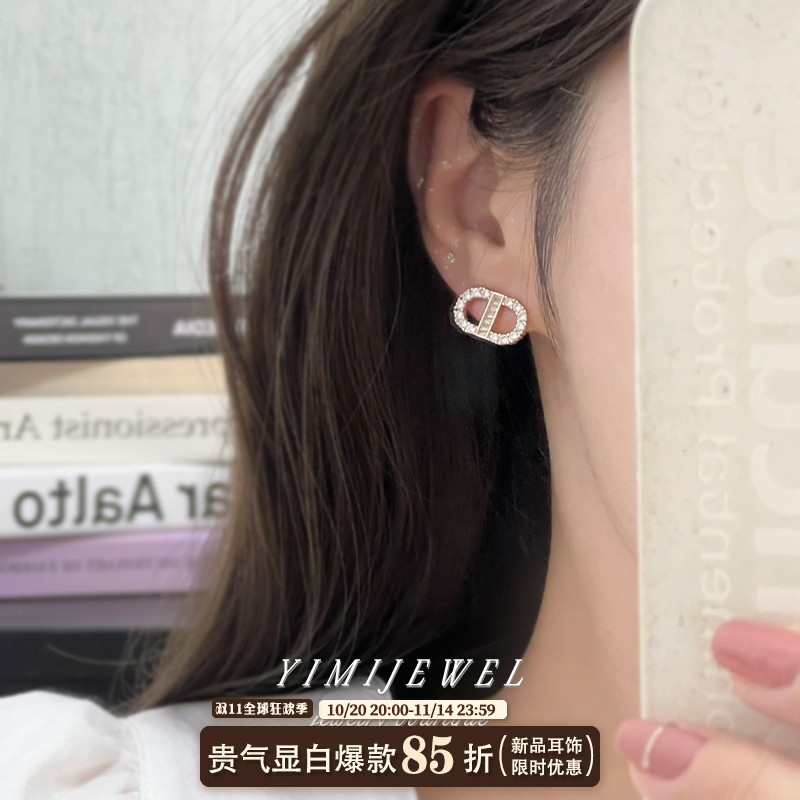 经典猪鼻子耳钉通勤显贵拍照好看