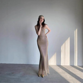 越南小众设计师同款 挂脖蝴蝶结绑带露背网纱烫钻修身 气质连衣裙