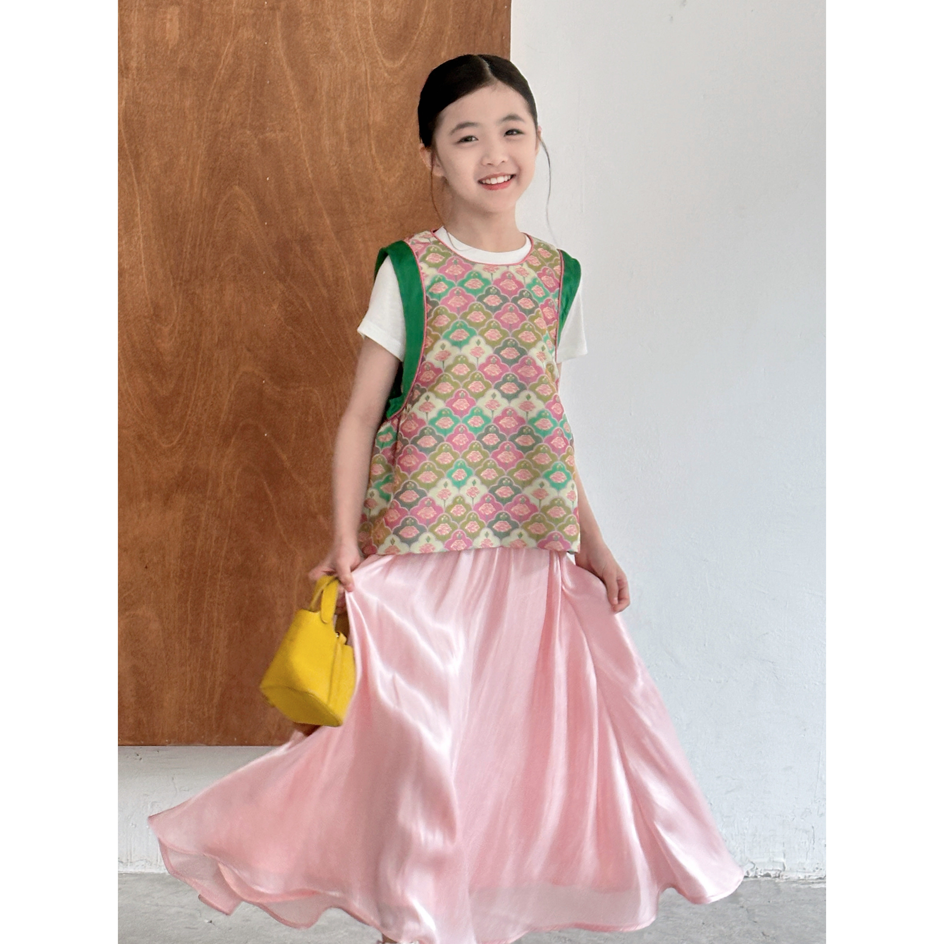 『桃里桃气』小众新中式高定人丝多色交织提花锦缎马甲 亲子