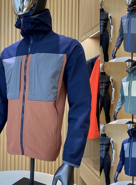 R2系列限定！男女情侣户外春秋3D立体剪裁连帽夹克防风休闲外套潮