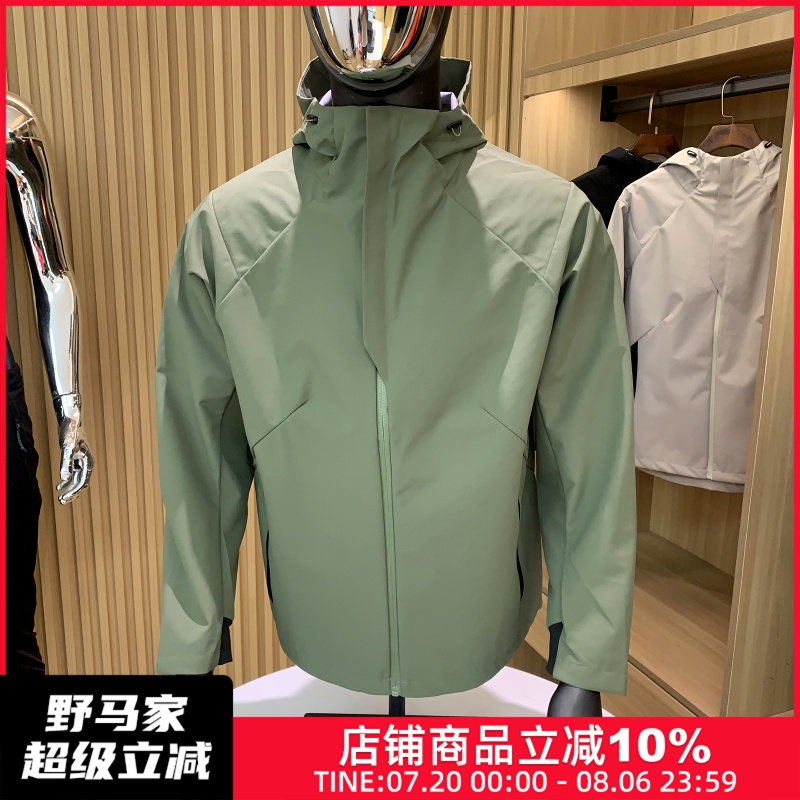 户外防风防泼水软壳冲锋衣男