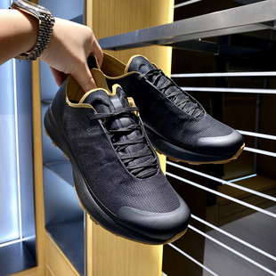 毒家现货80双！SL系列！春夏新品男士户外徒步登山防水透气运动鞋