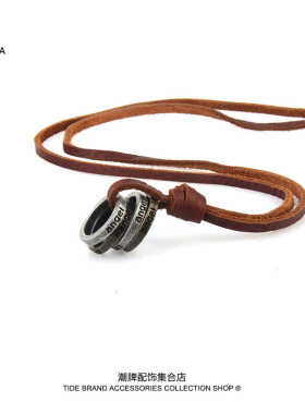 设计师款项链女小众设计感复古牛皮绳项链多圈字母戒指圈圈吊坠