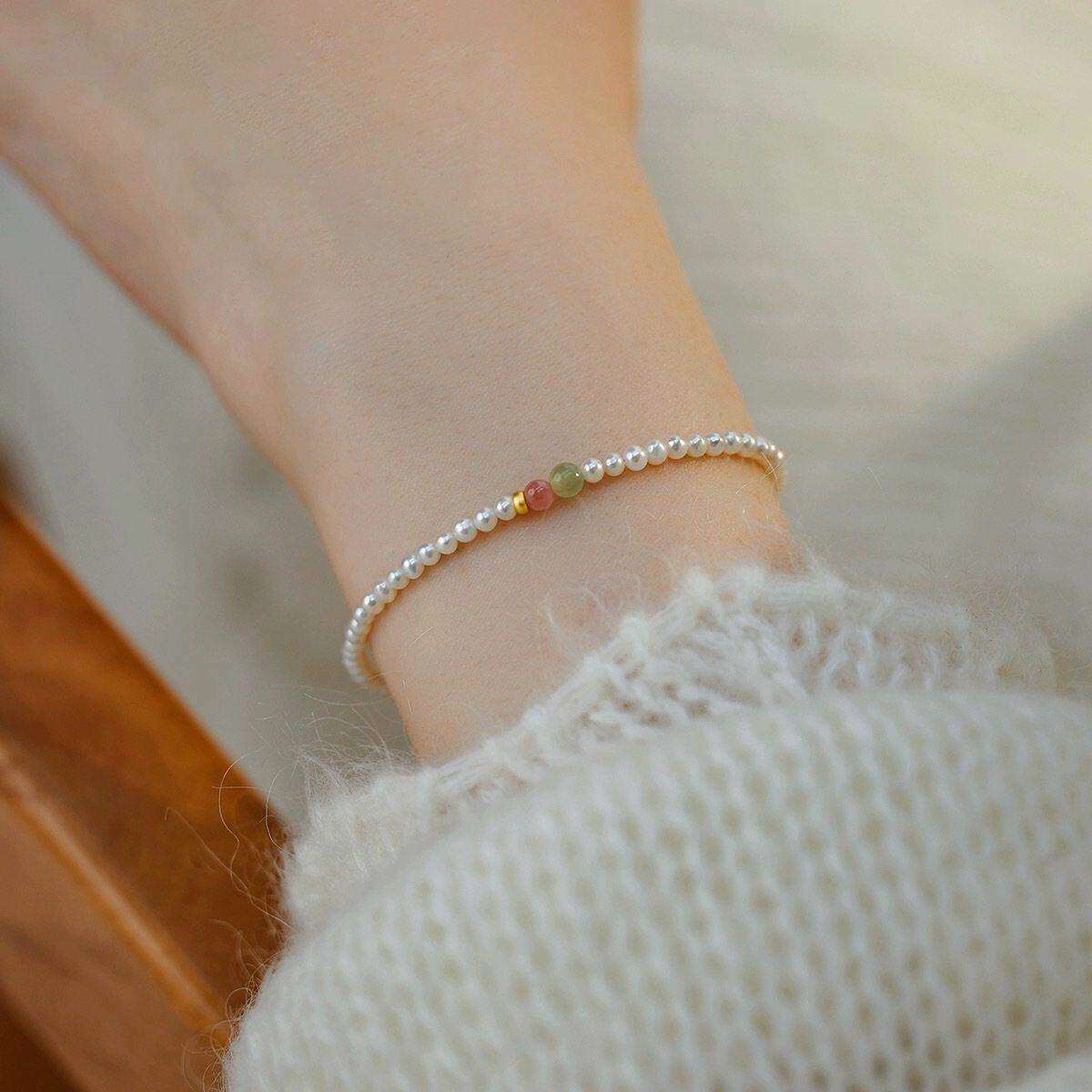 赛赛莉安原创设计和田玉红纹石baby淡水珍珠手链小众叠戴生日礼物