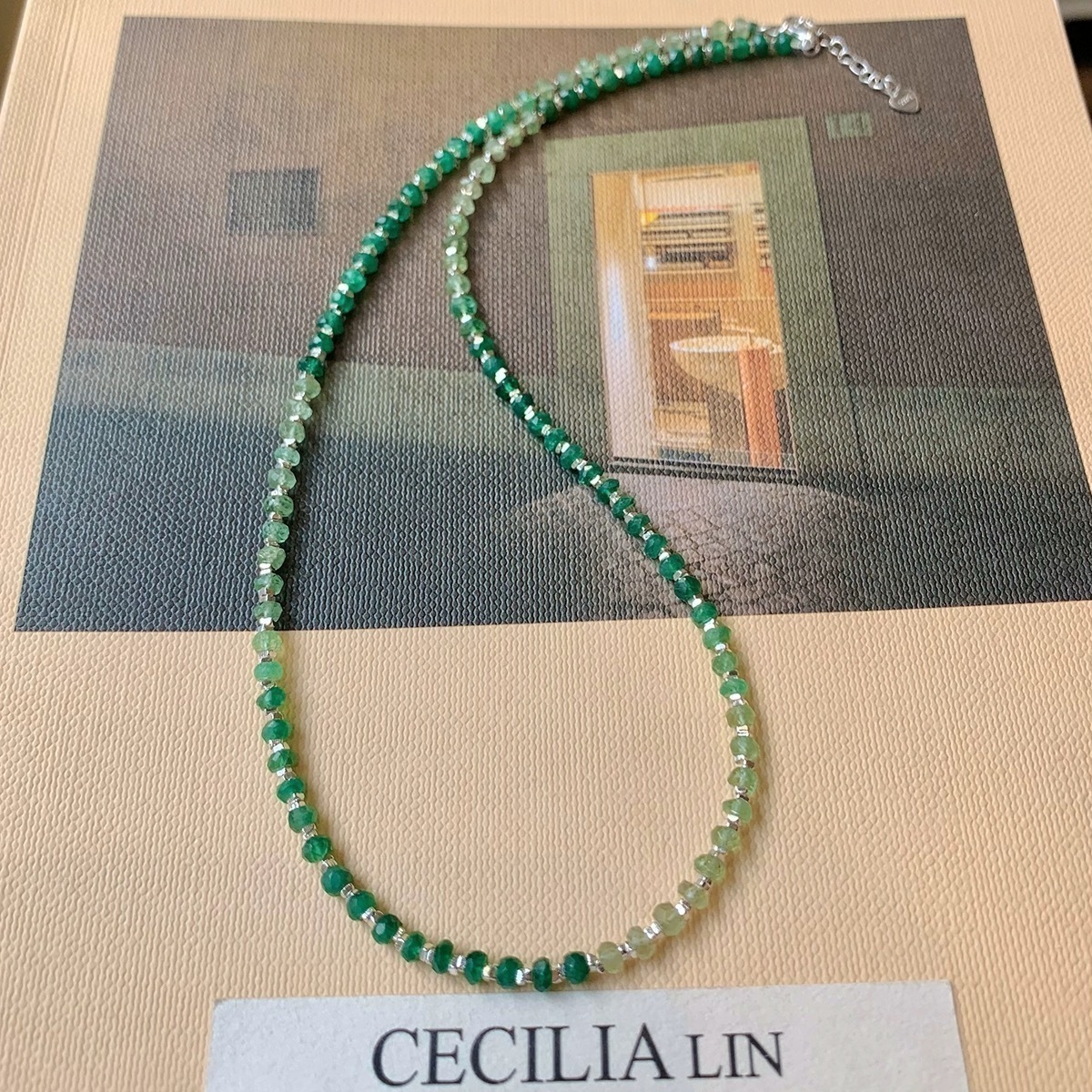 渐变色沙弗莱宝石碎银子项链