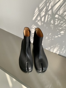 真皮分趾猪蹄短靴女一脚蹬中跟复古切尔西靴子 InkingPot彭姐