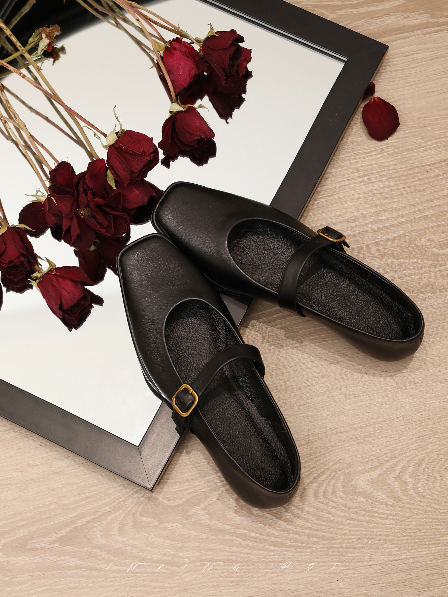 彭姐一字带方头玛丽珍鞋