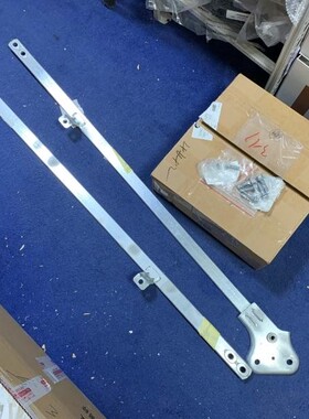 BMW宝马原厂 X3G08 X4G02加装配重块铅块扭力支柱车身加强V型拉杆