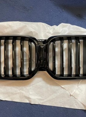 BMW宝马原厂 X3G08 X4G02 MP亮黑色中网侧腮窗框条车标M标黑武士