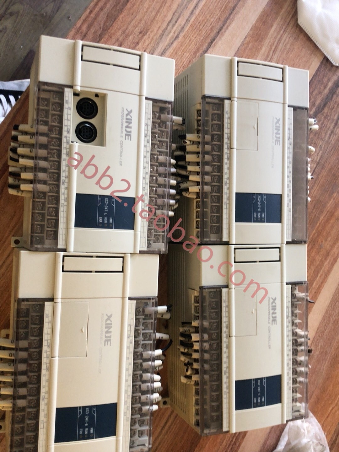 信捷plcxc2-24t3个xc3-24t1个