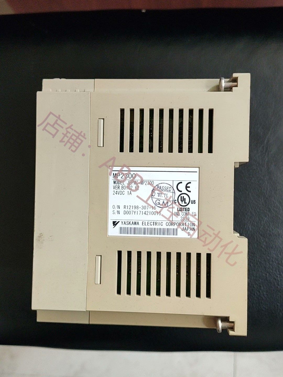 安川plc控制器mp2300   lio-01新特 价