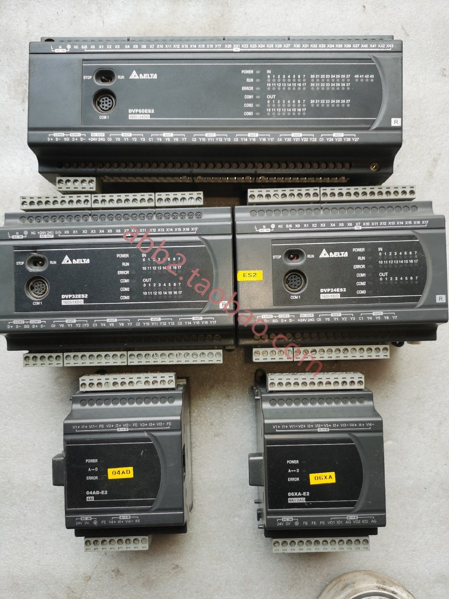 台达deltaplc颜色都很可 共5台(1)dvp24es200r dvp32es200