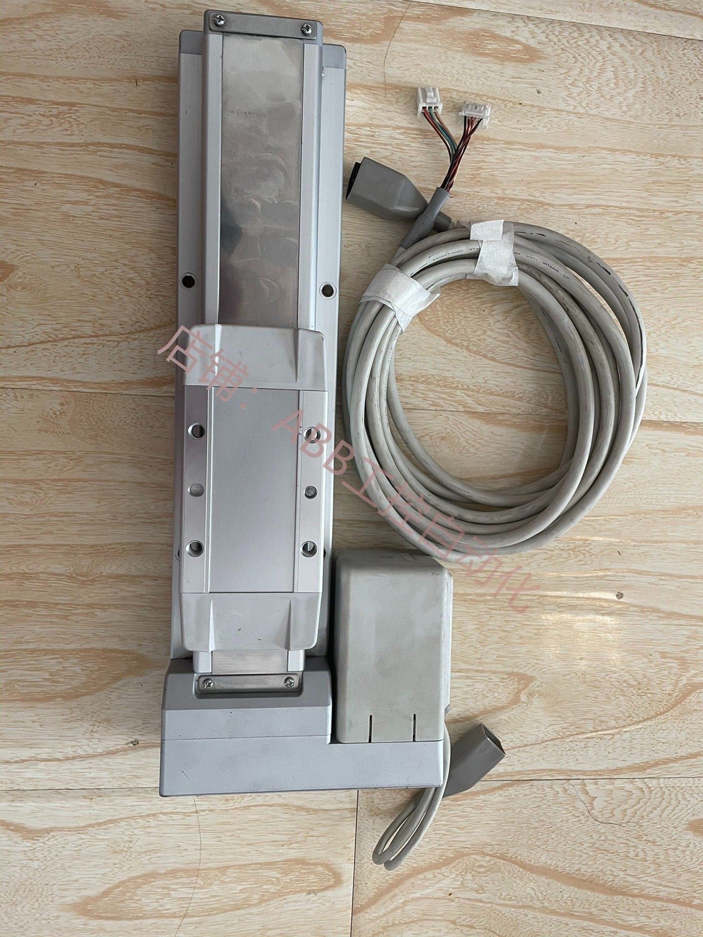 smc电缸lefs40rb-150 链接线 但