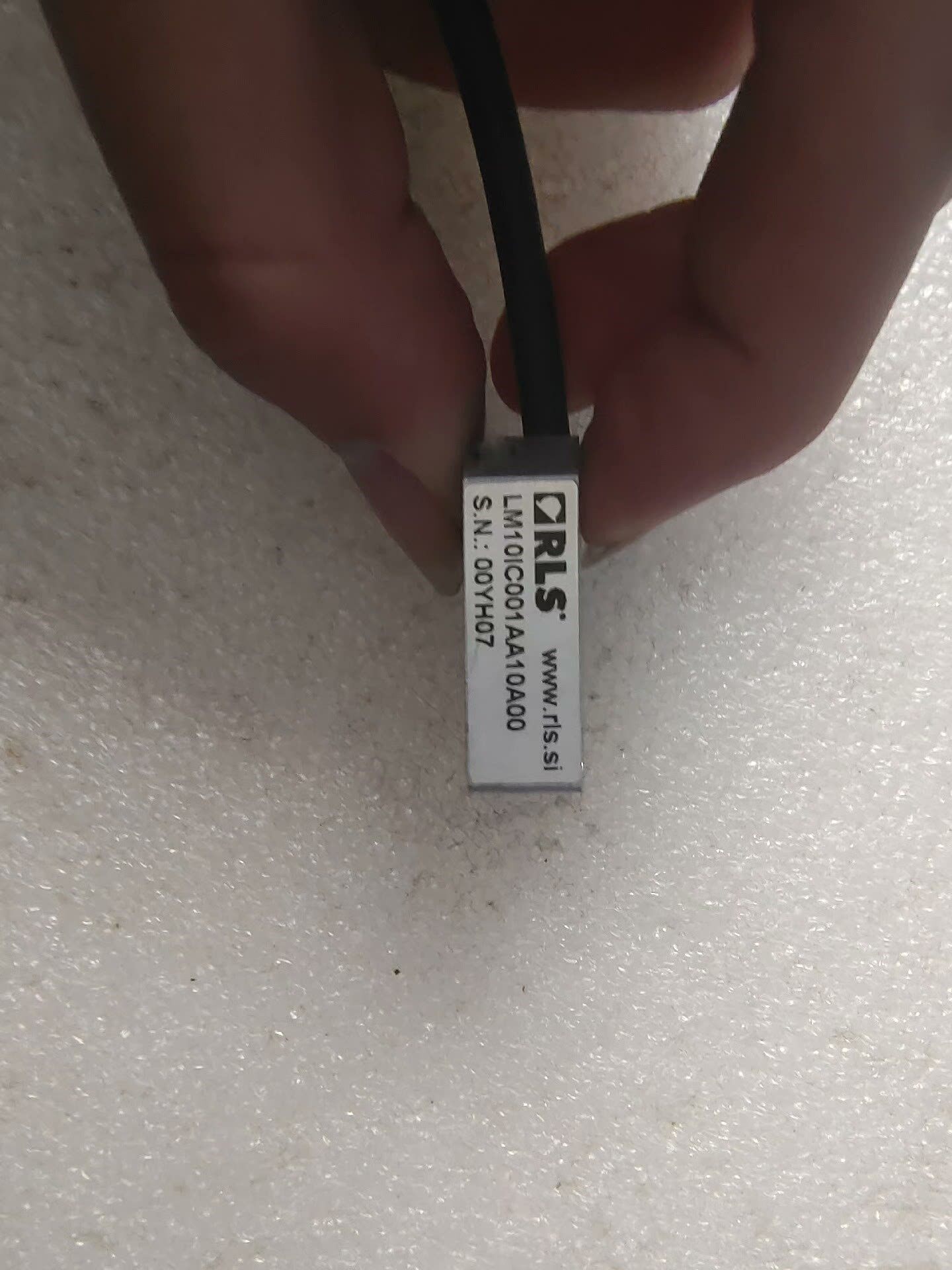rls雷尼绍磁栅编码器lm10ic001aa10a00