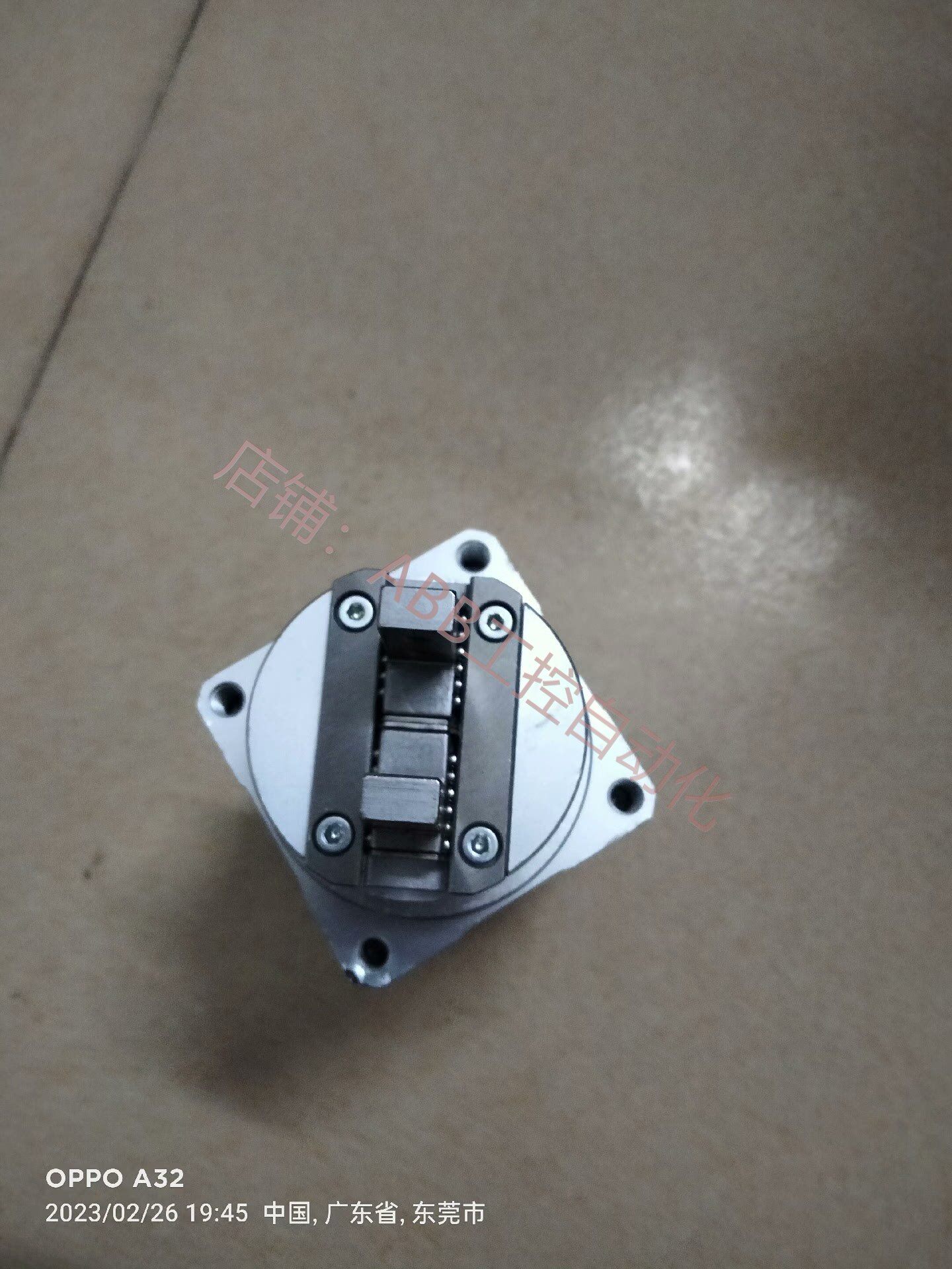 smc  mrhq16d-18os-n旋转夹爪气缸