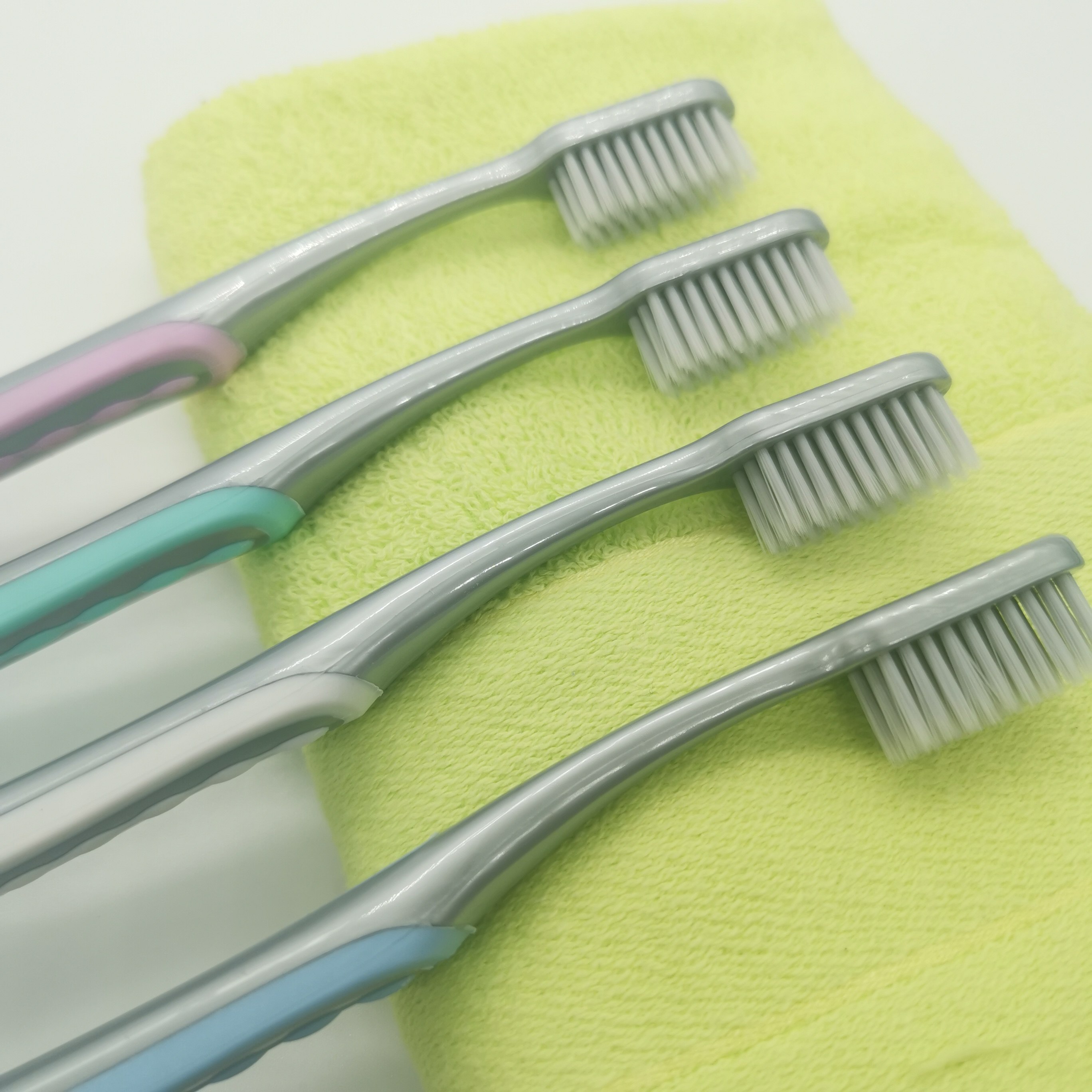 贝德玛658白金医护银离子软毛牙刷柔软耐磨全面呵护家庭实惠装