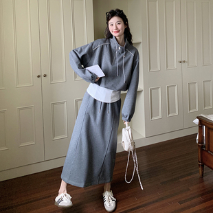 现货春新款 女套裙8078p175k258 深灰色针织两件套套装