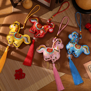 2026马年生肖马挂件流苏车挂年宵花福桶diy配饰春节过年装饰礼物