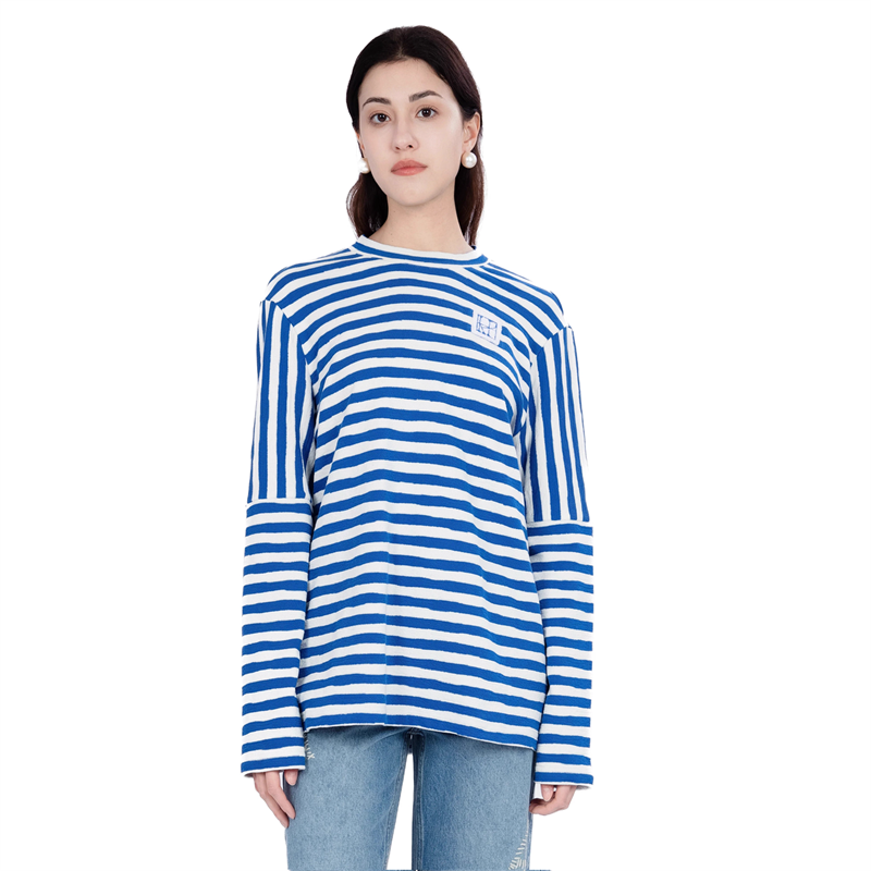 Kar Peiskos 秋冬新款蓝白条纹宽松长袖T恤银泰百货 301600
