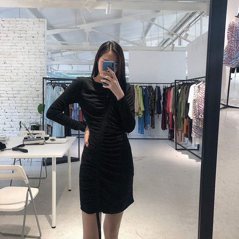 Finders经典黑色简约日常弧线抽褶设计通勤休闲长袖连衣裙短裙