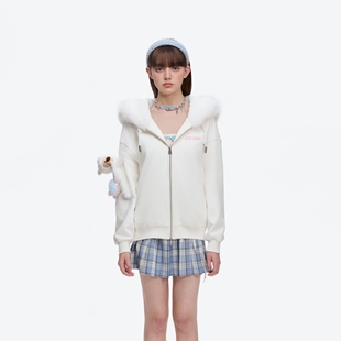 独角兽小熊连帽卫衣银泰百货 13DE 秋冬新款 男女同款 300178 MARZO