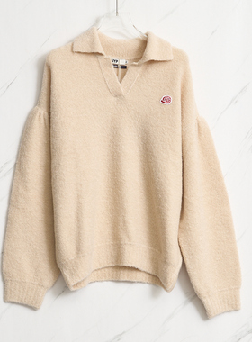 SJYP秋冬女士百搭刺绣套头翻领针织衫毛衣银泰百货精品 301596